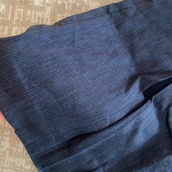 BCBG thin strip navy shorts - Picture 4 of 5